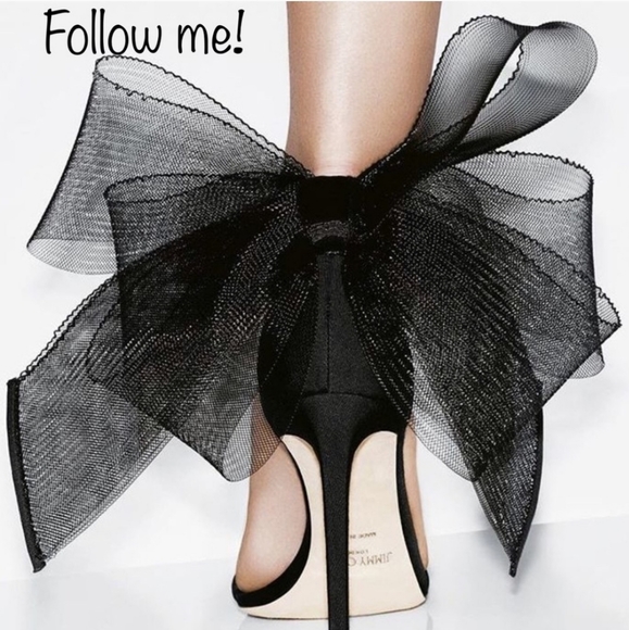 Boutique Handbags - NEW FOLLOW GAME